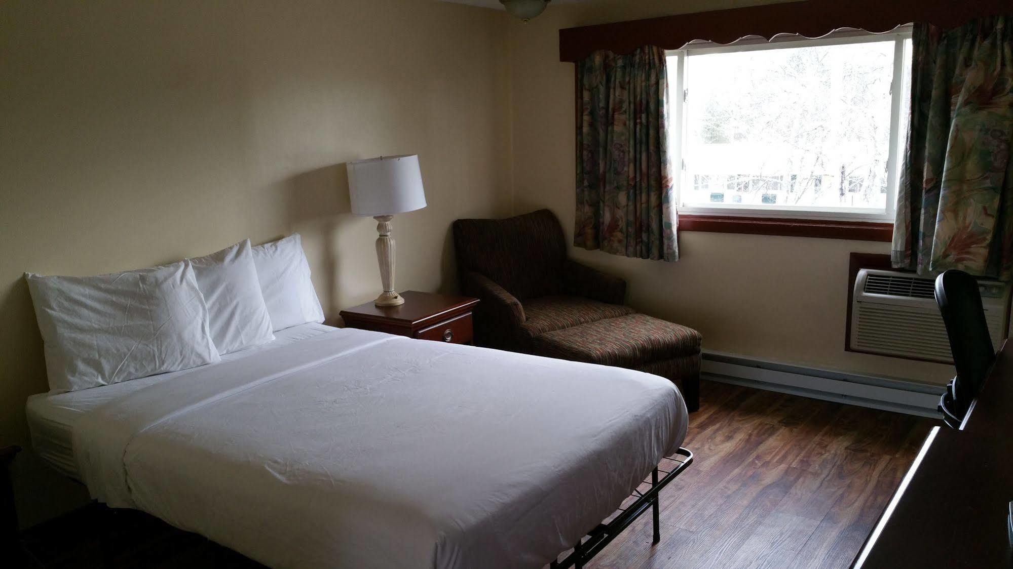 Dartmouth Motor Inn Zewnętrze zdjęcie
